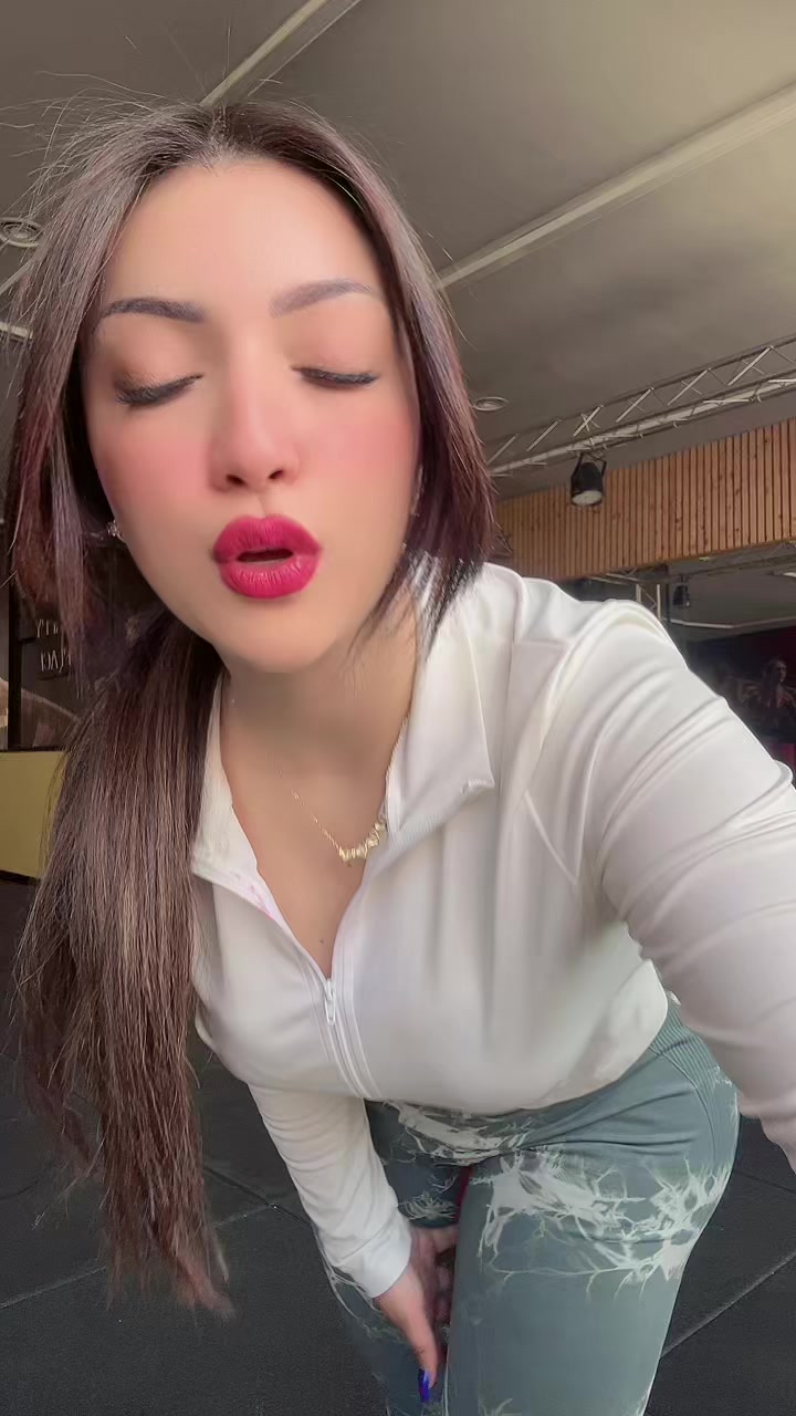 @nassima Queen