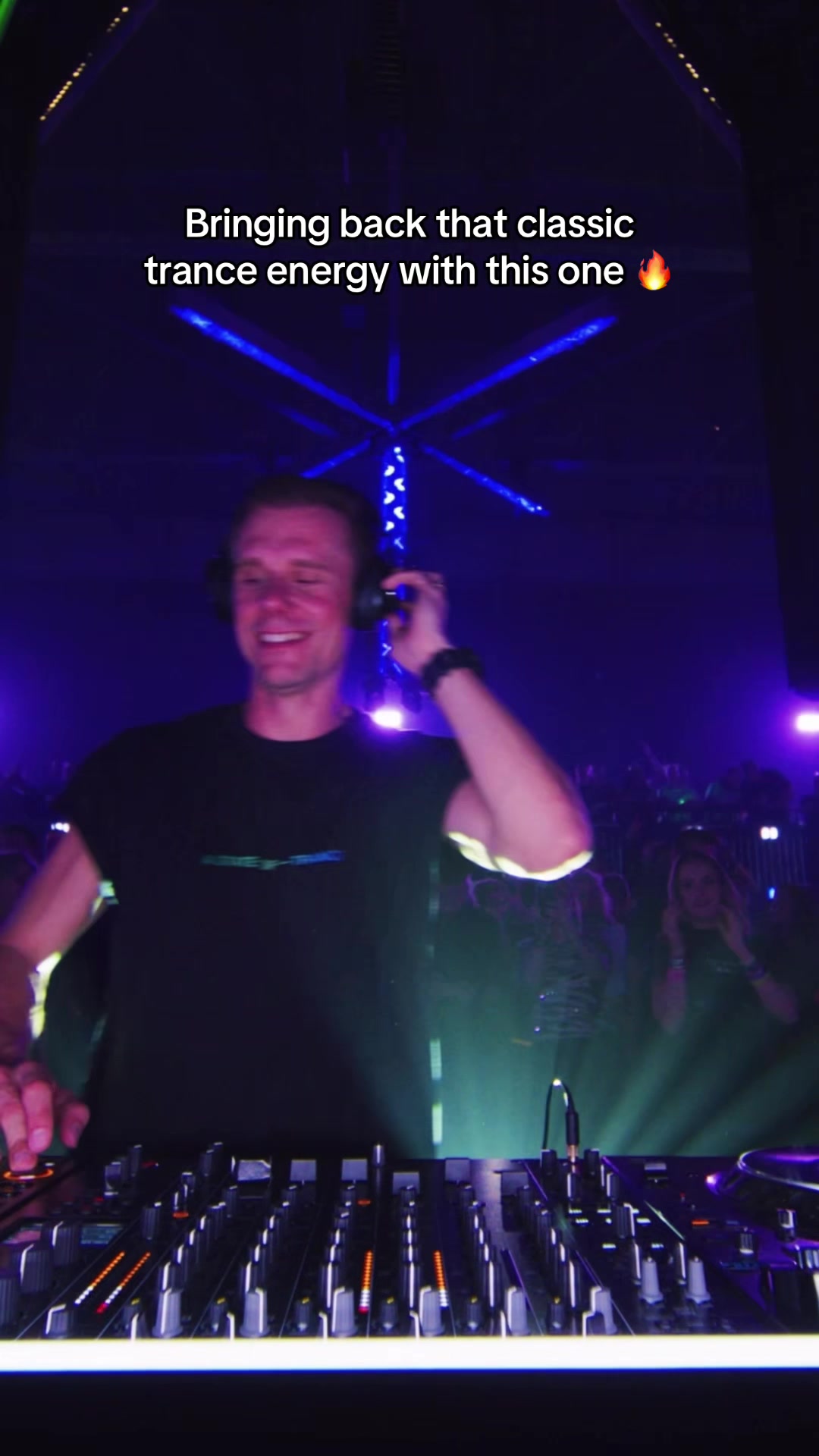 @Armin van Buuren