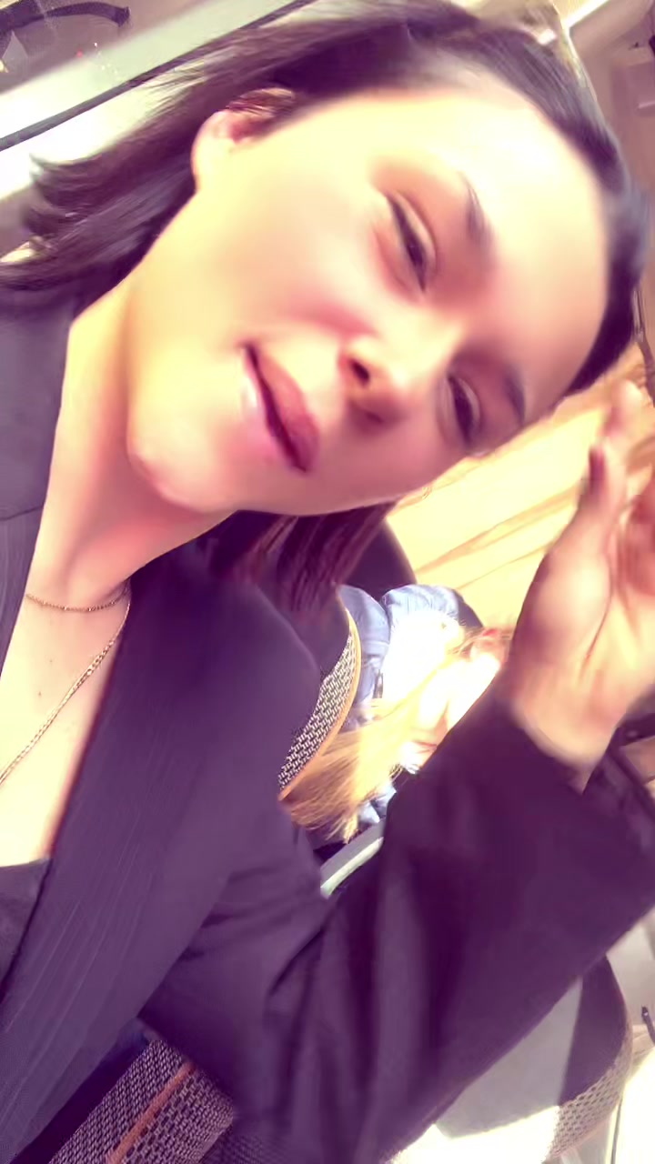 @Lolaaaaa