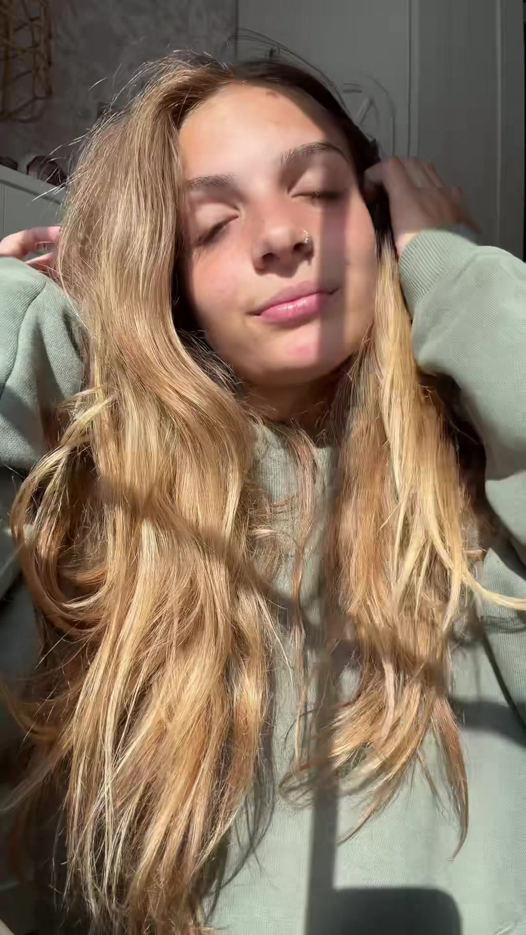 @🦋