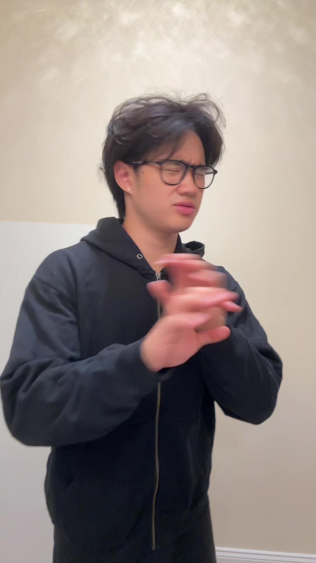 @Leo
