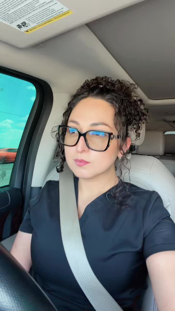 @Nayeligarza