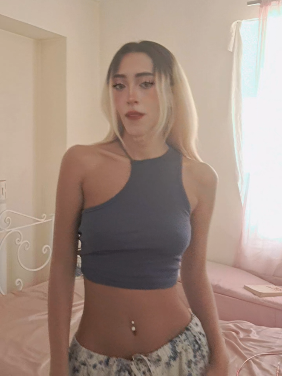 @Niusha