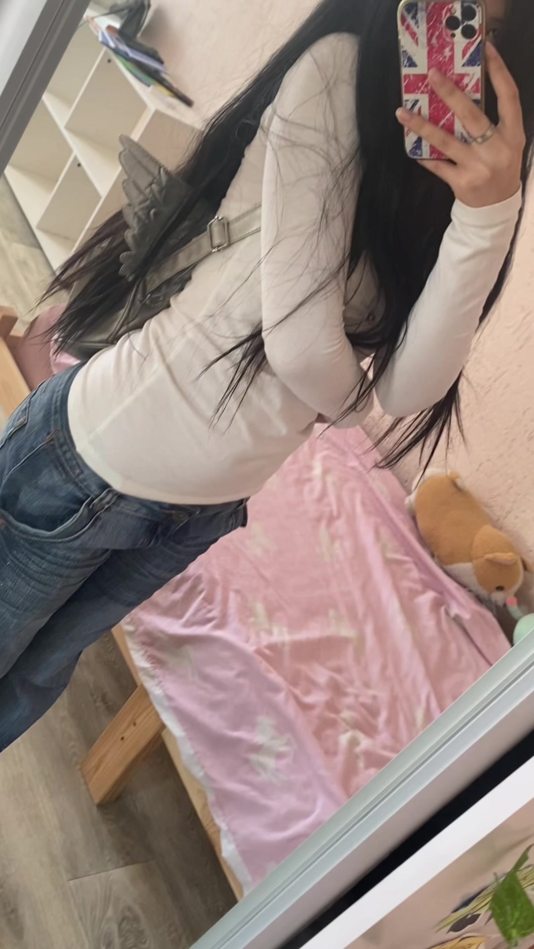@тгк: aricrombie