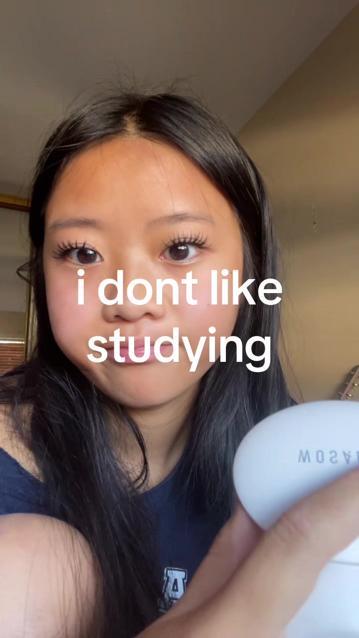 @🪷