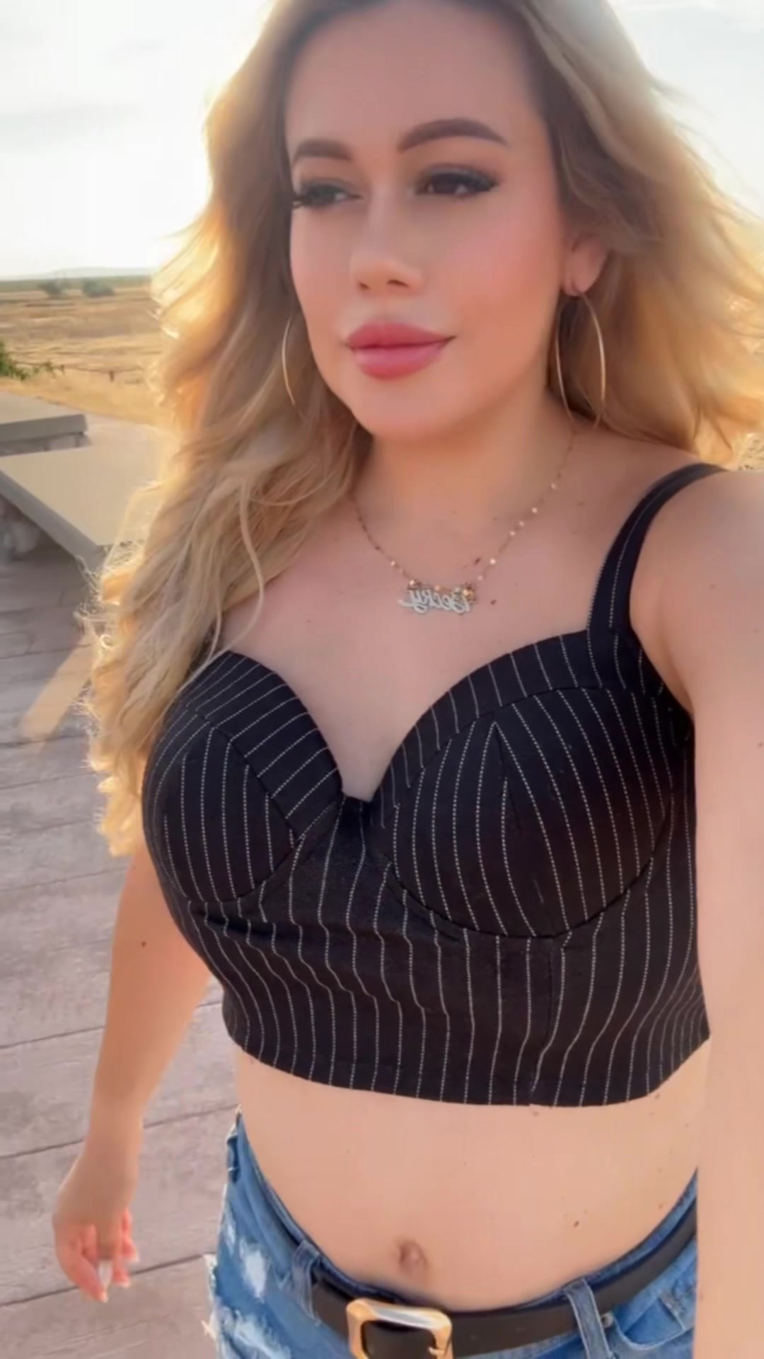 @✨️👑Becky Avelar👑✨️