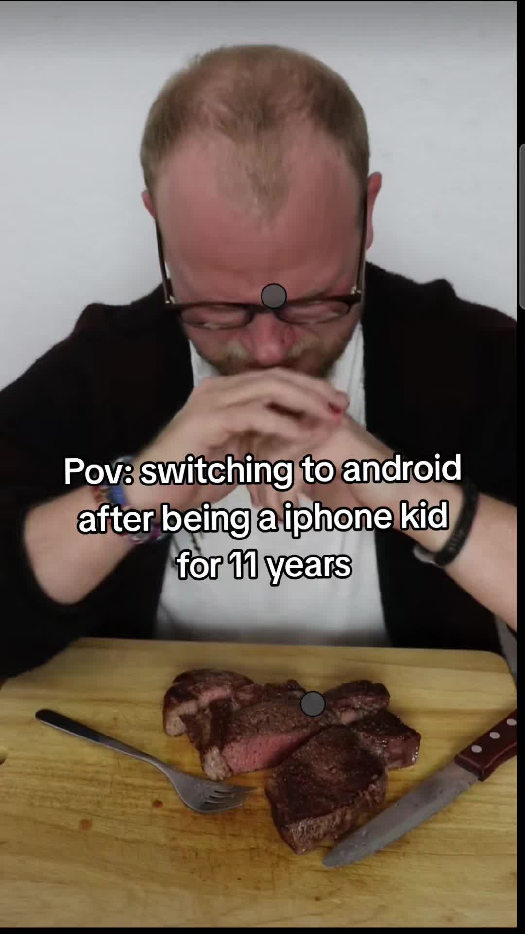 @O8