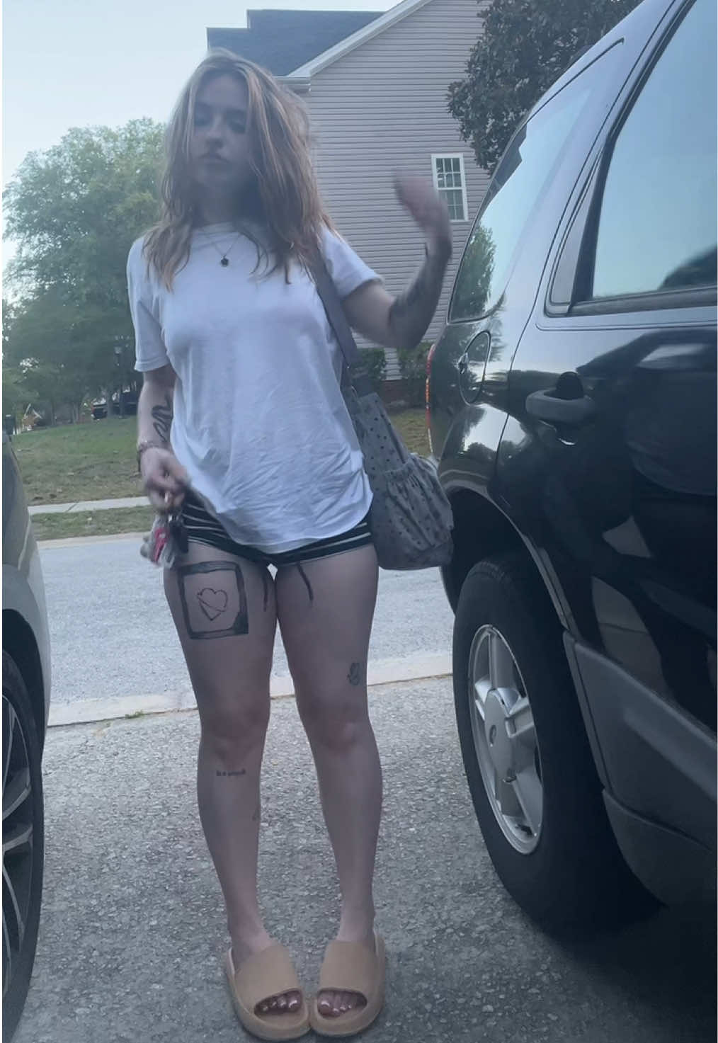 @f4wng1rl