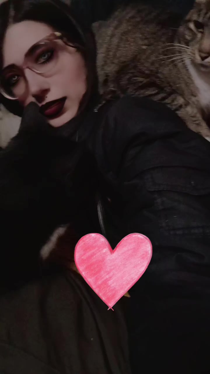 @Eveee