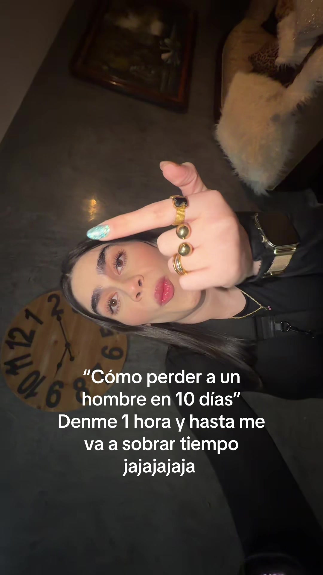 @V ✰ L E