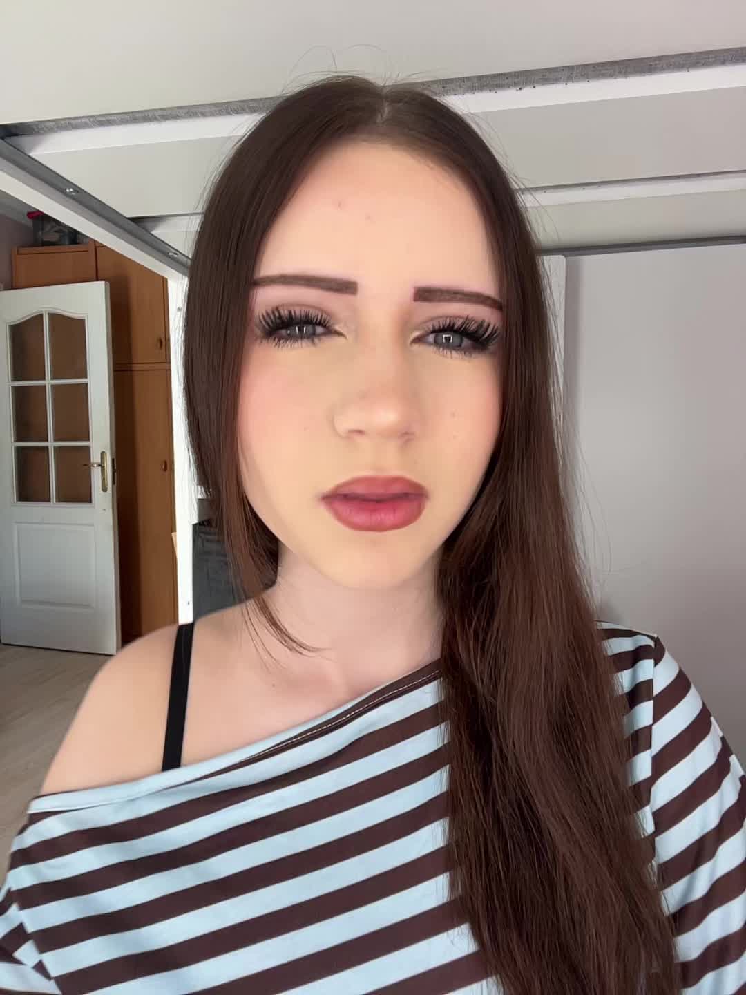 @lenkaa
