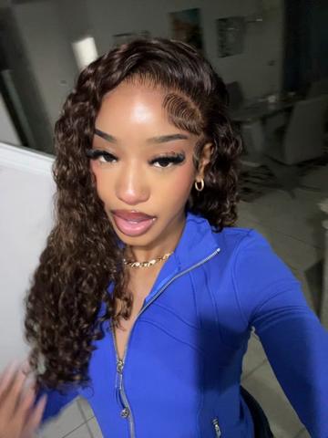 @Adaezeeeee