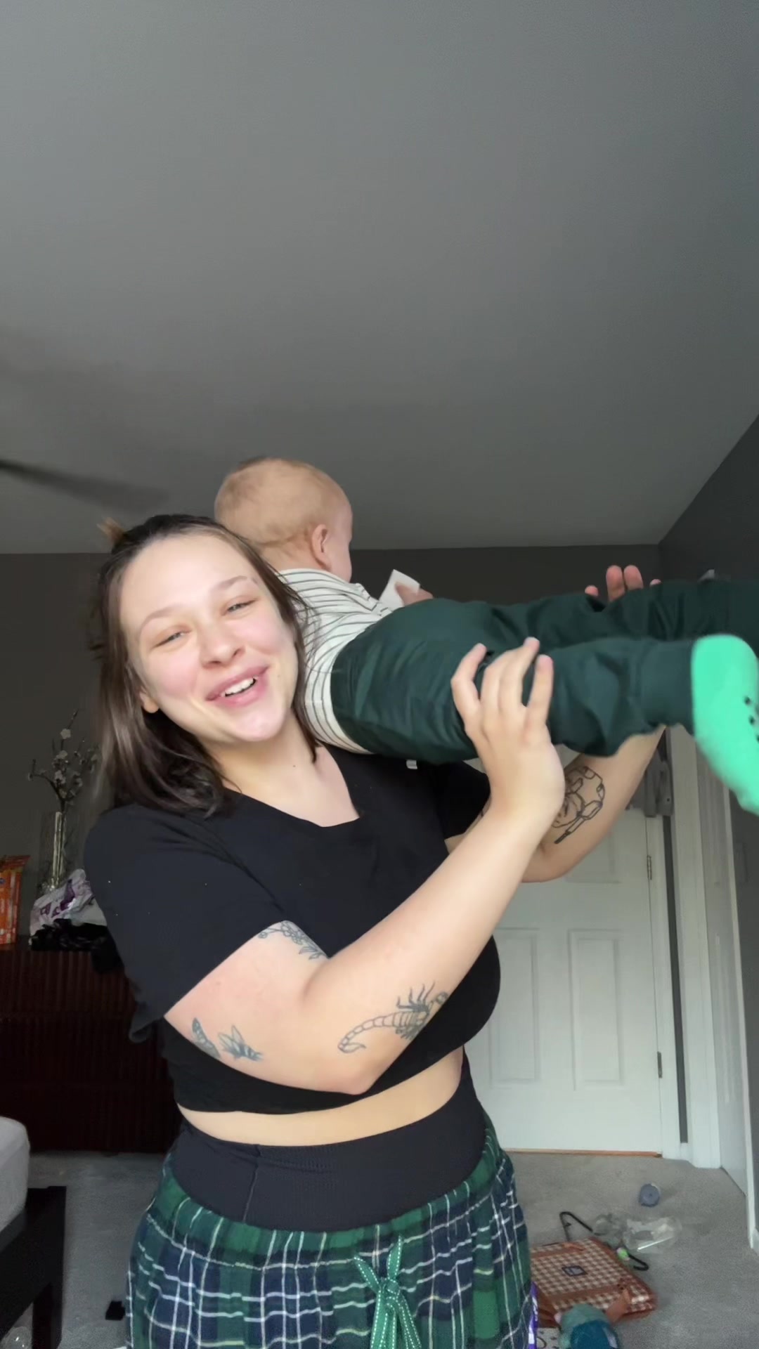 @Jaiden | overstimulated mom