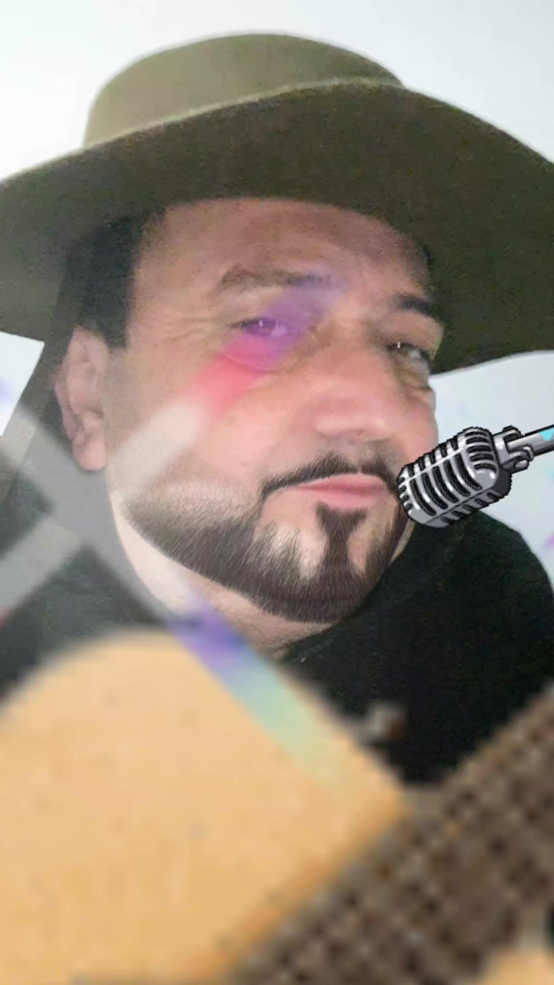@Z&eacute; Luiz