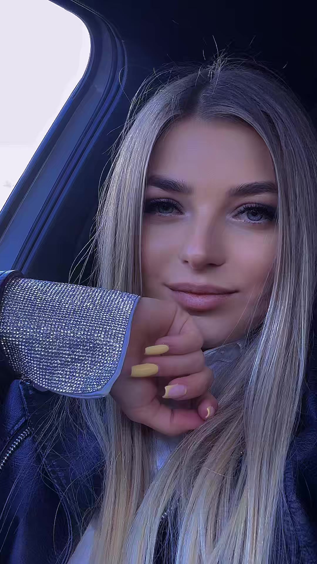 @corinutza 🇲🇩🇩🇪