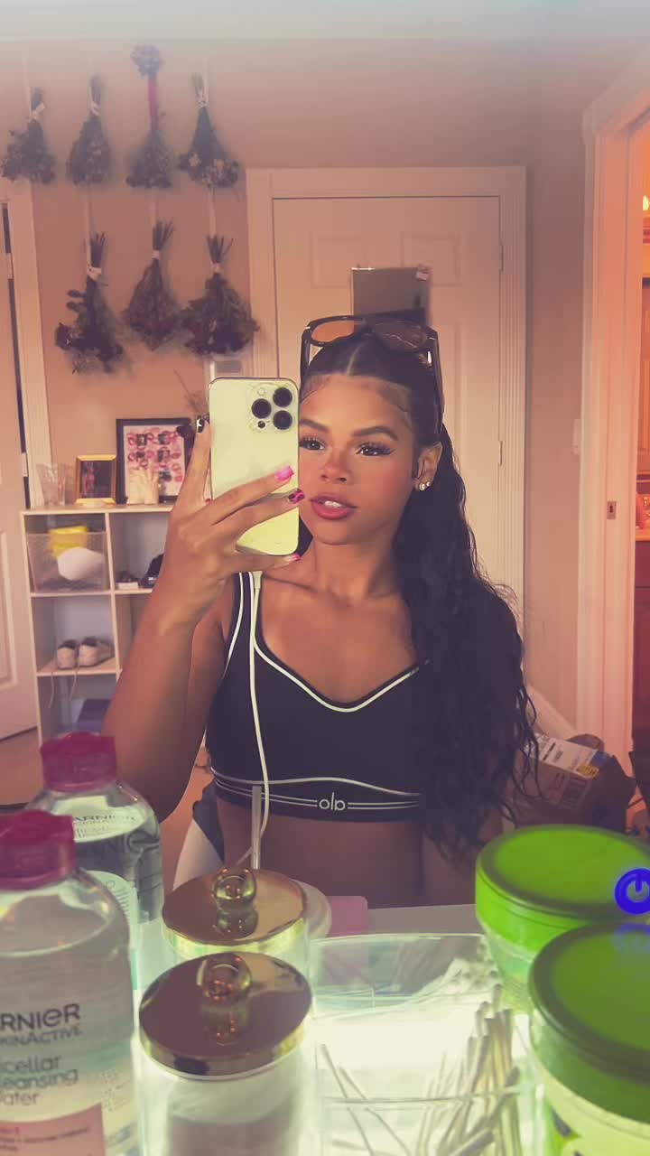 @nakayla