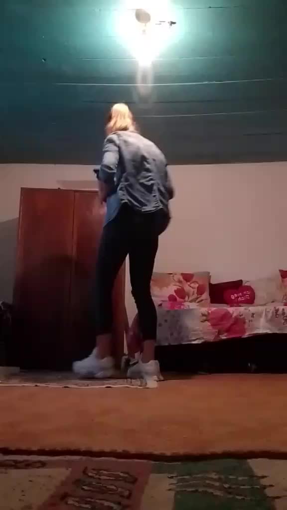 @Camelia elena Amariei