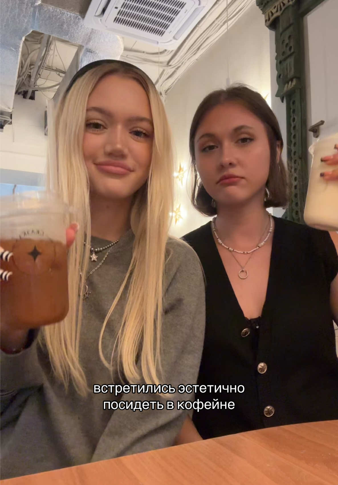 @Поля