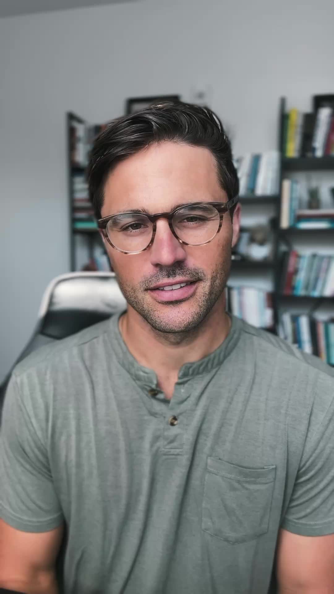 @nicholasjohn__