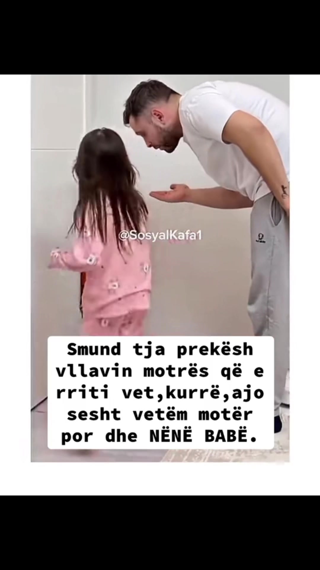 @Vdes per këto te dyja😻😻