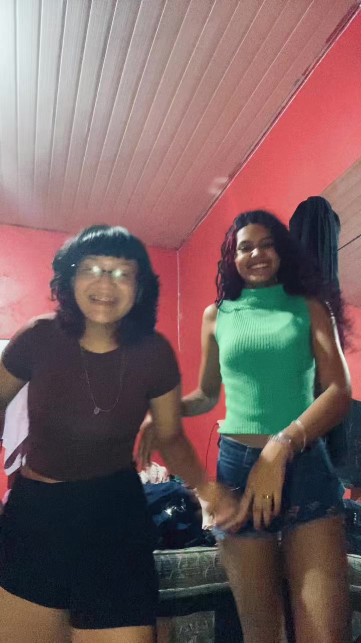 @Aldryn da ster🤷🏻&zwj;♀️💞🙂&zwj;&harr;️