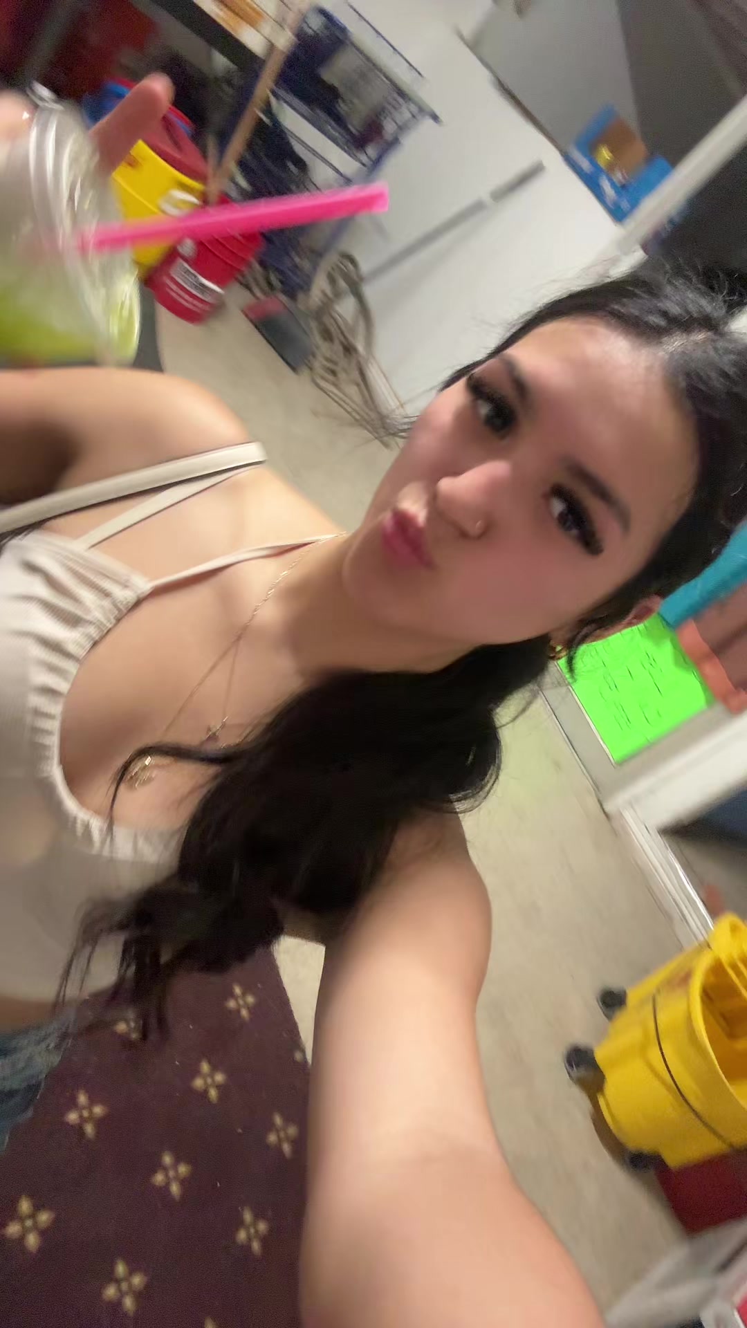 @jazzlyn ᥫ᭡.
