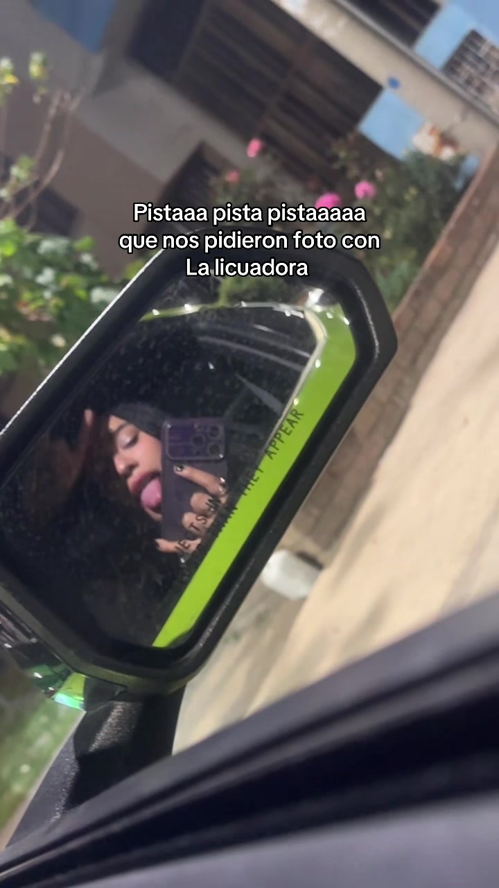 @Laura Londo&ntilde;o 🎧🖤🎵