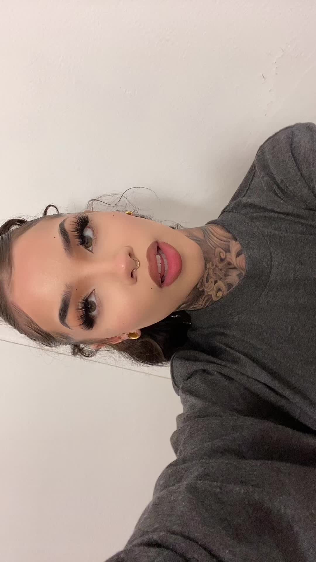 @Lili.