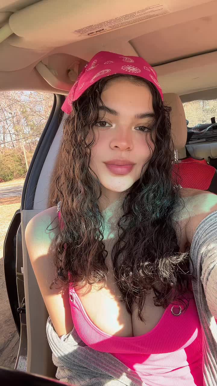 @Daniella🩷🌸🍒🌴