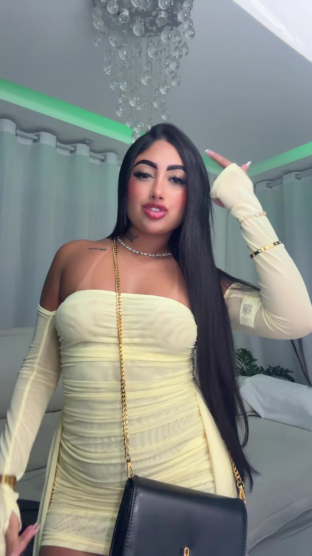 @Gabriela pessanha💋