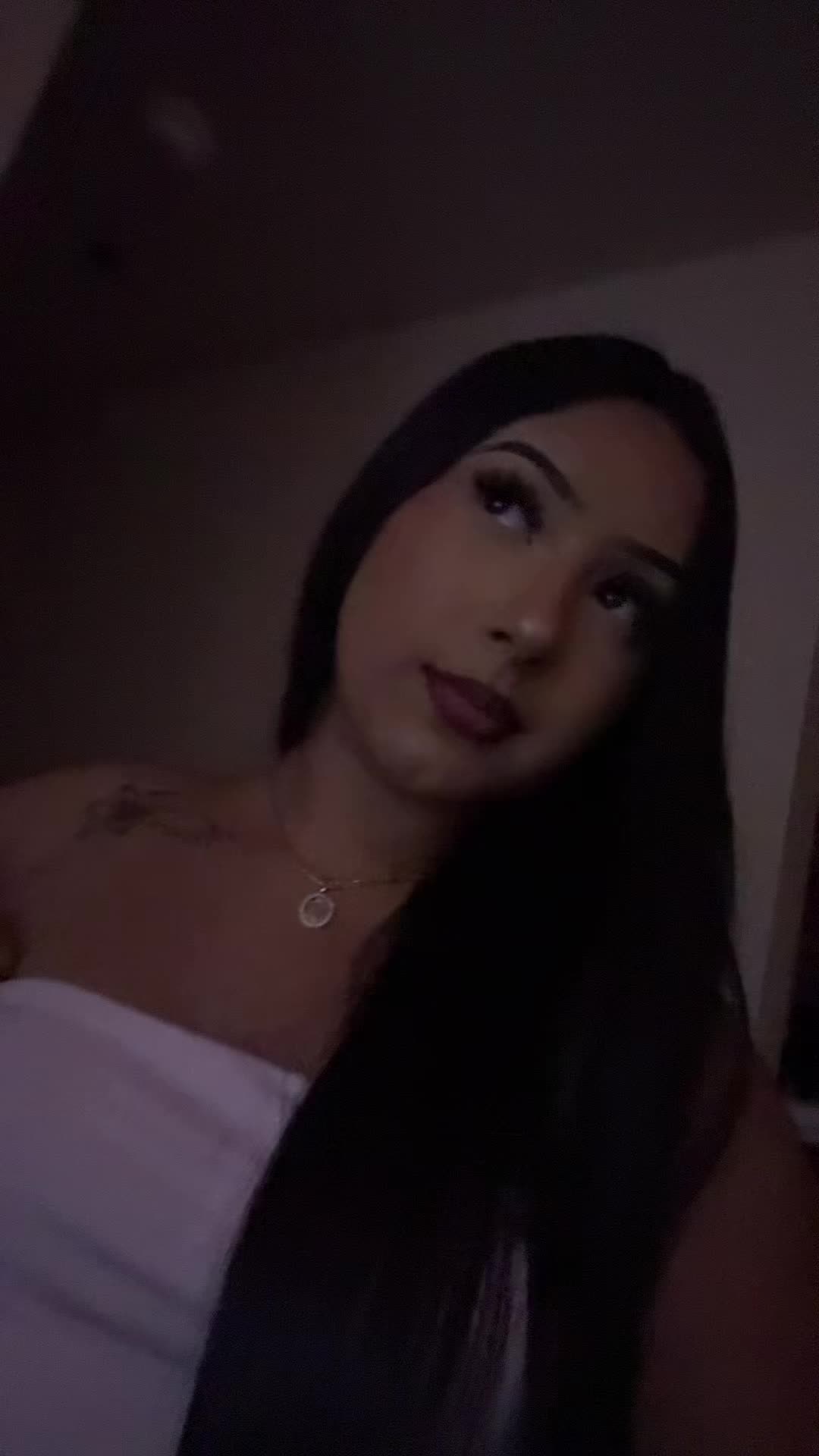 @Julissa hernandez