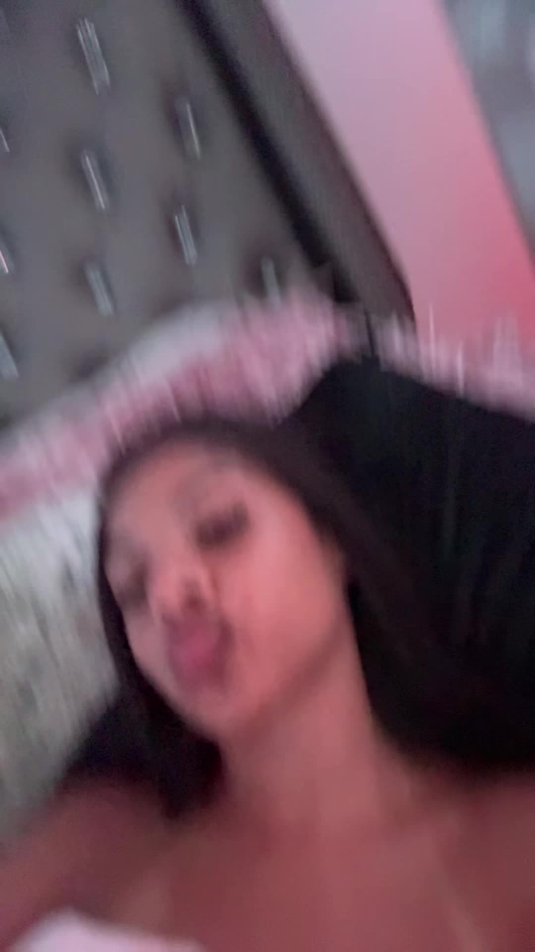 @jaz 🙇🏽&zwj;♀️