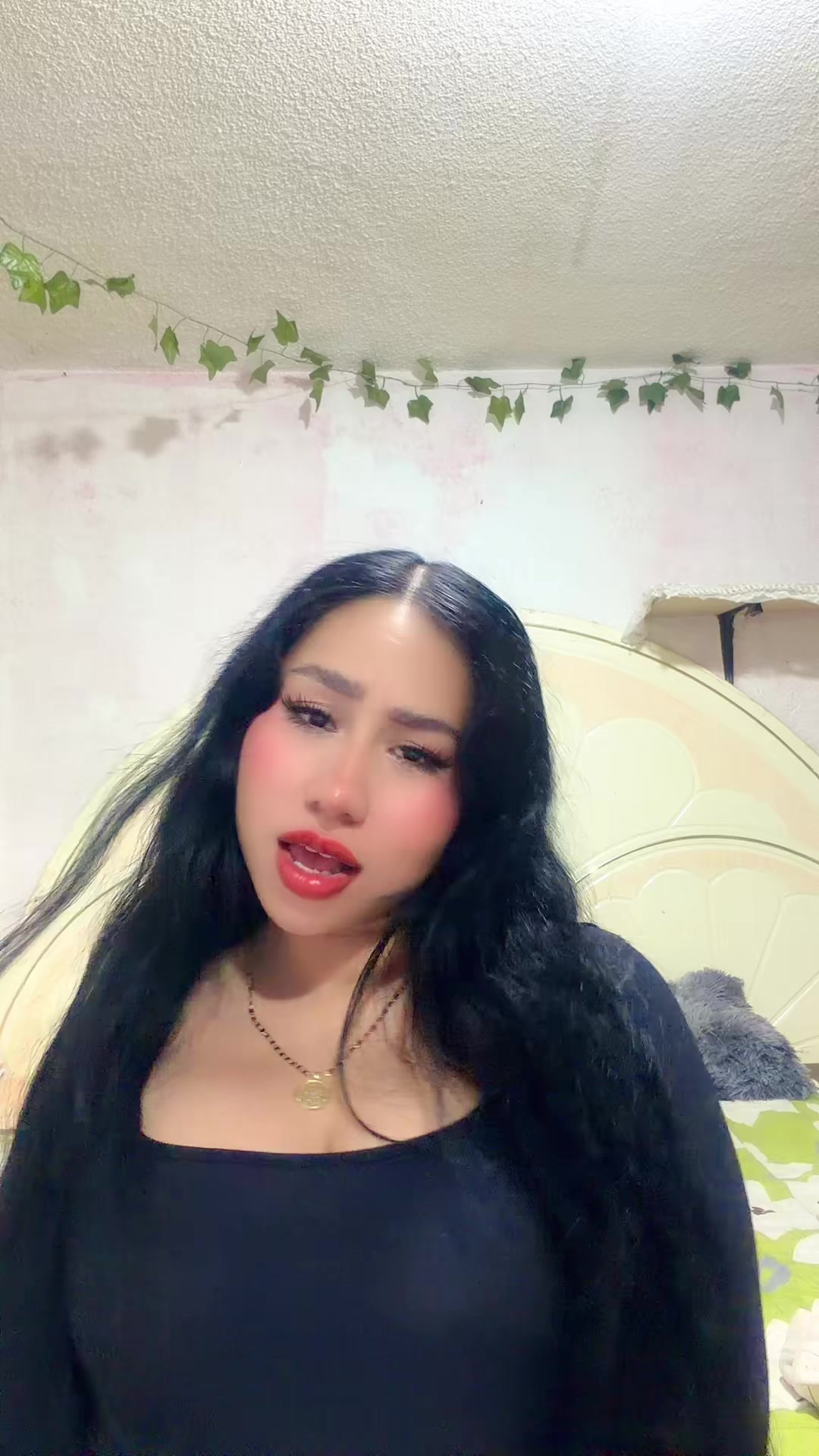 @Laurita Reyes