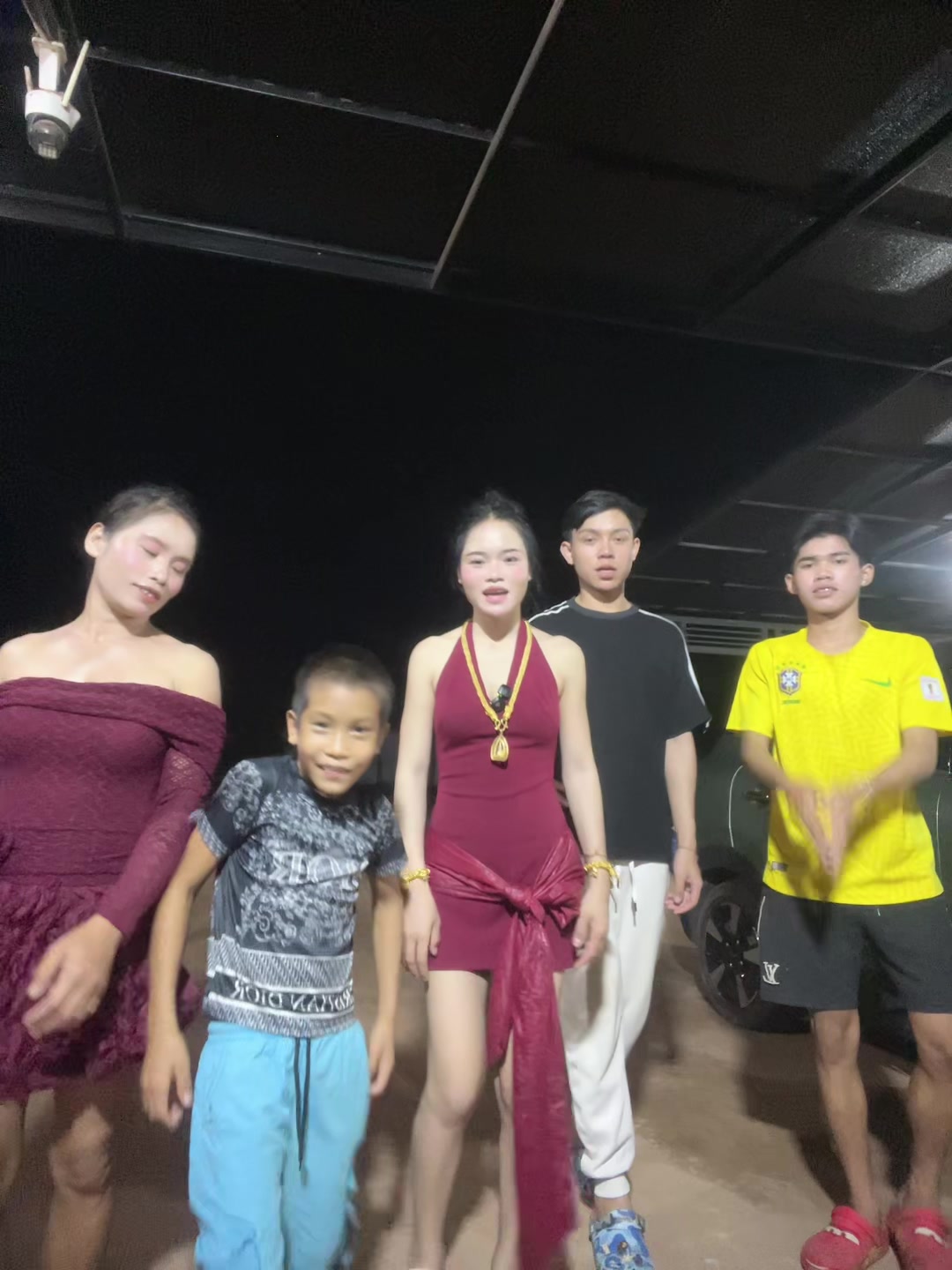 @ນາງ ເເຕະໂມະ (ຢ່າເເປເດີ້)