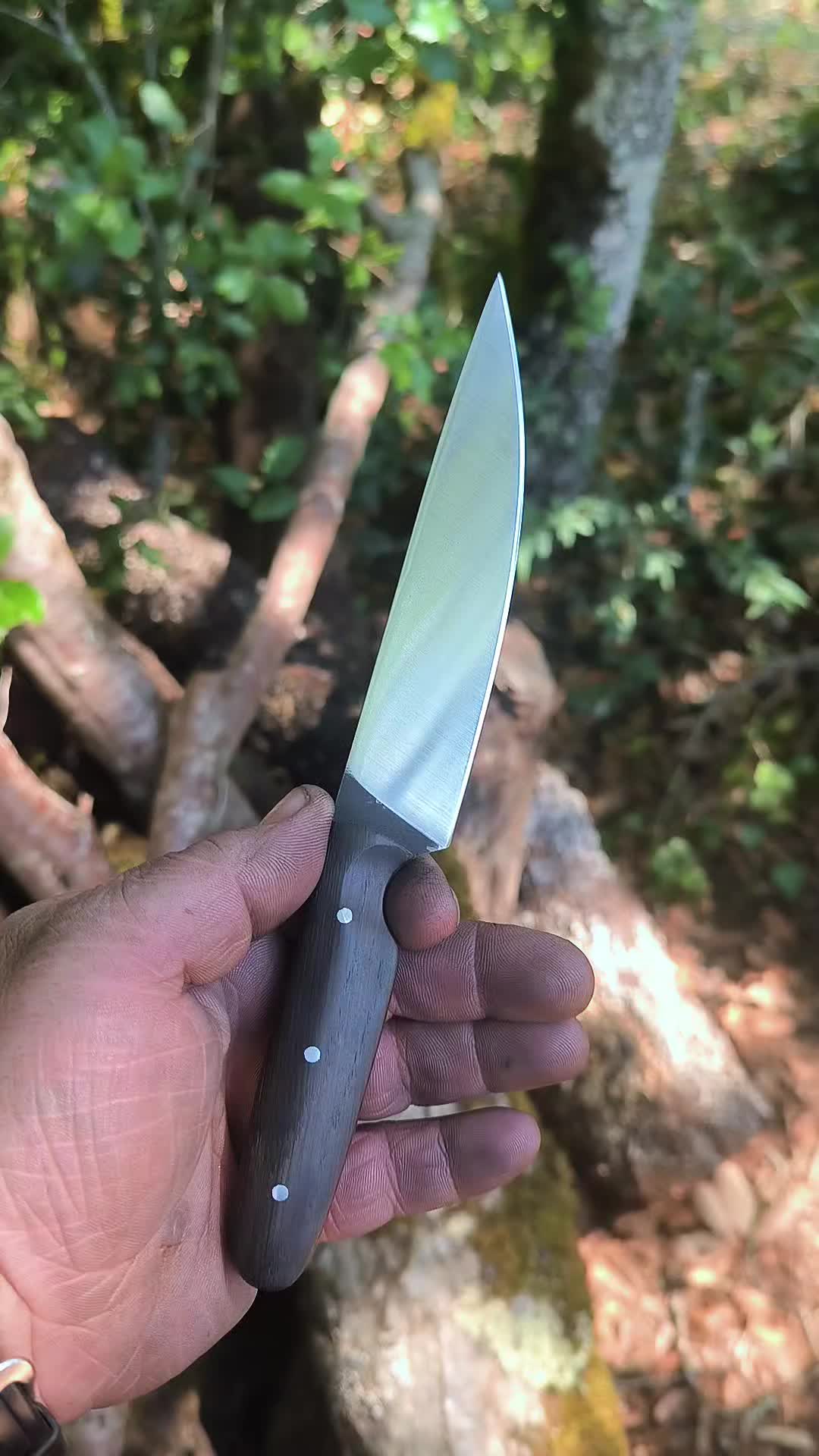 @vrcoutelier