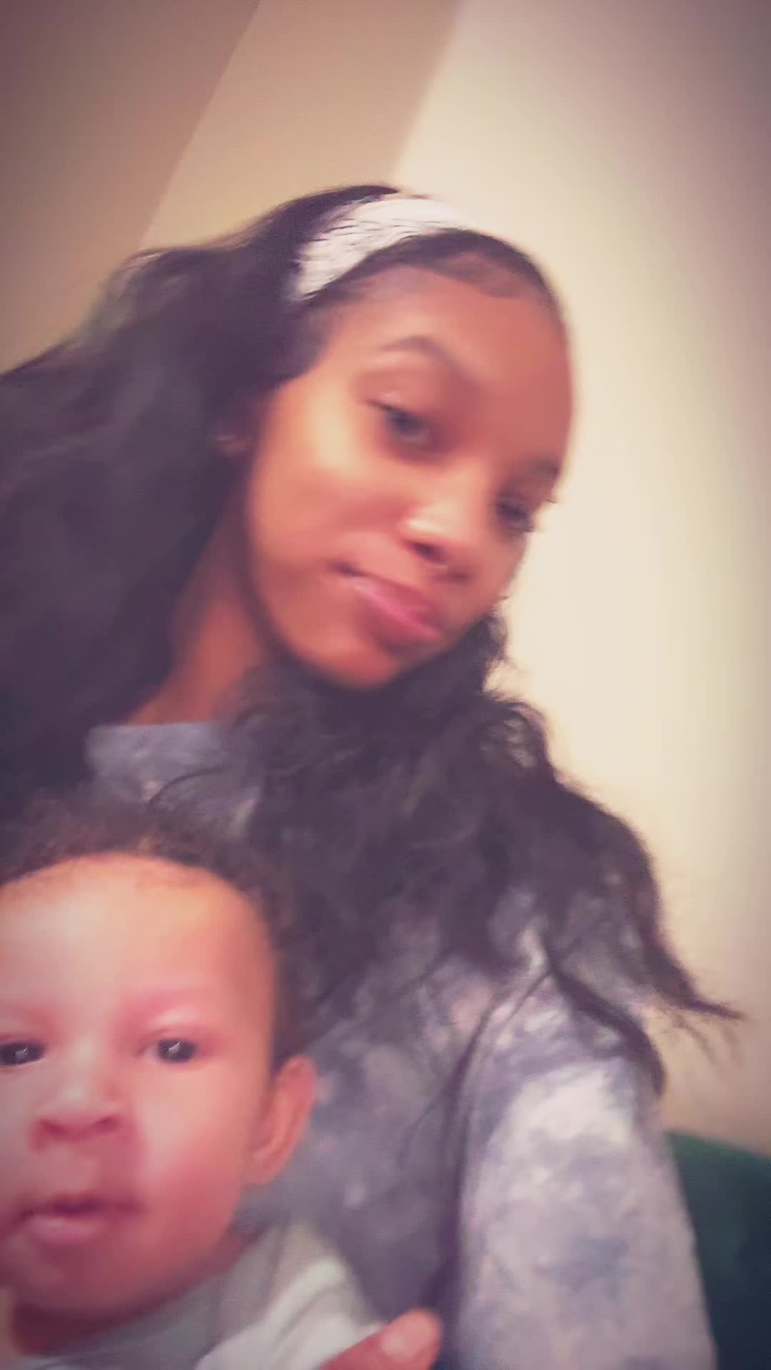 @zy’aires mommy❣️.