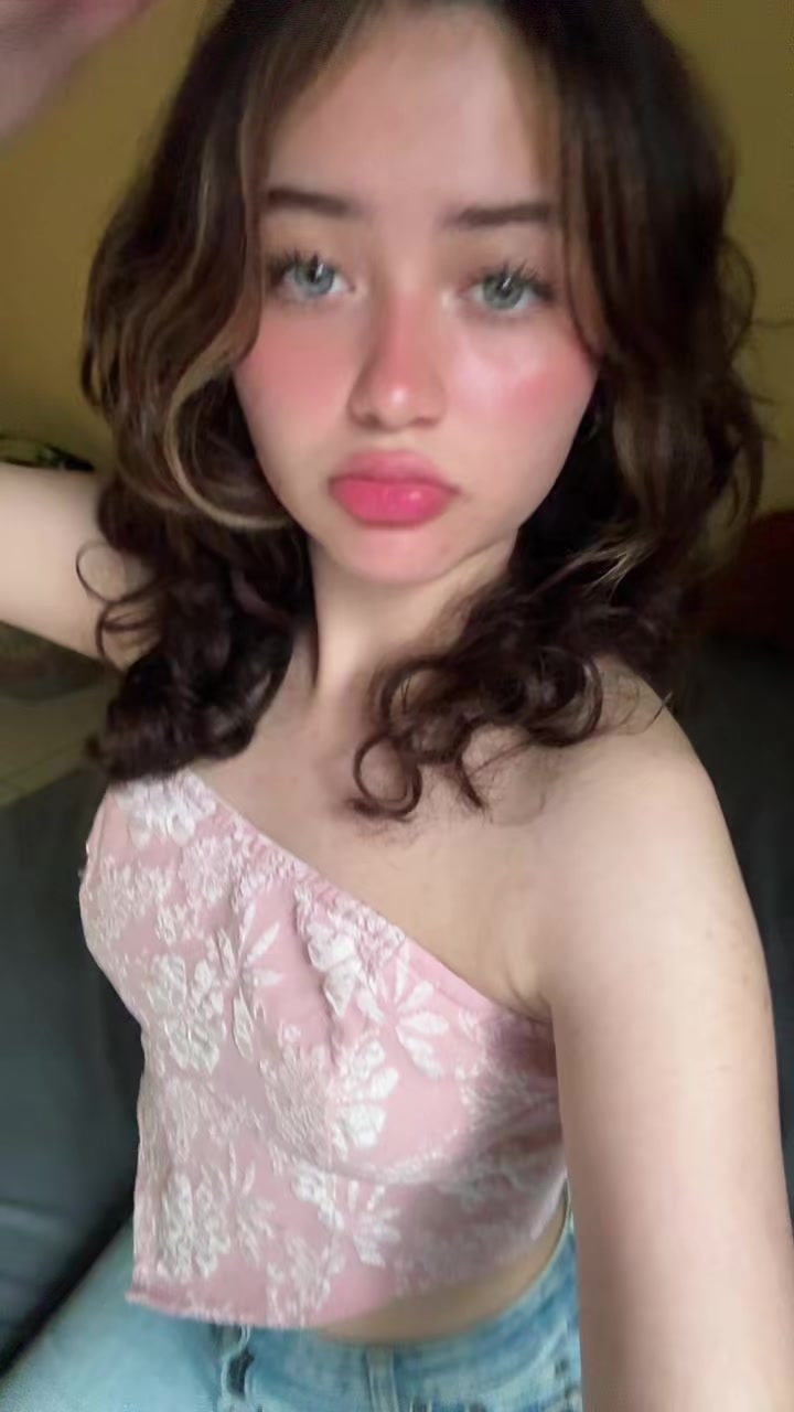@Francella🍒