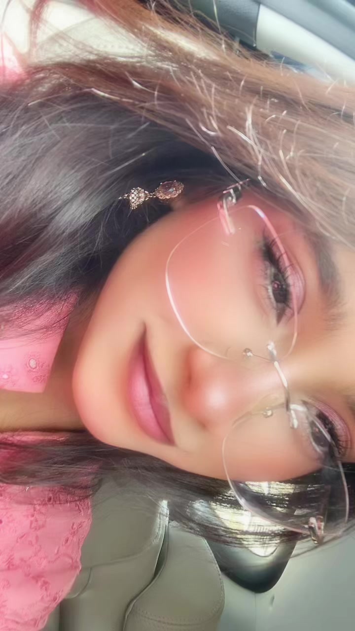 @️