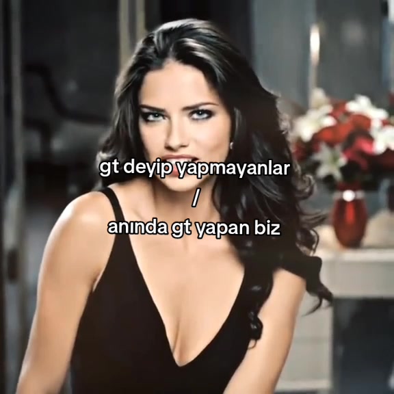 @𝐯𝐞𝐥𝐨𝐮𝐫𝐢𝐚
