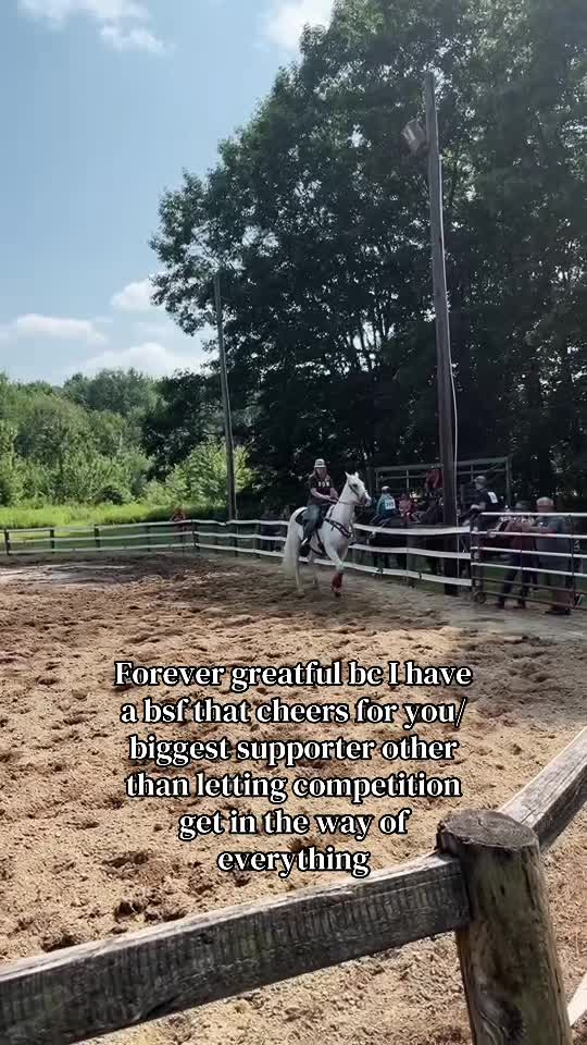 @Em🤍