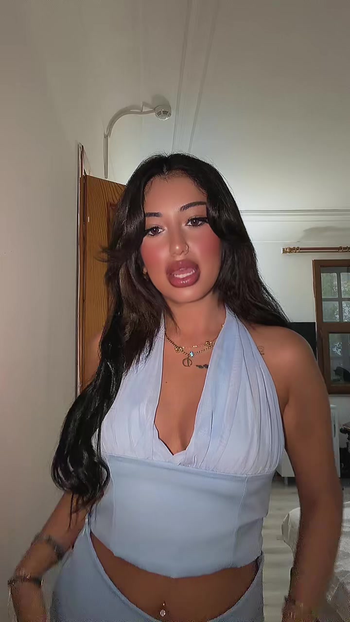@Defne