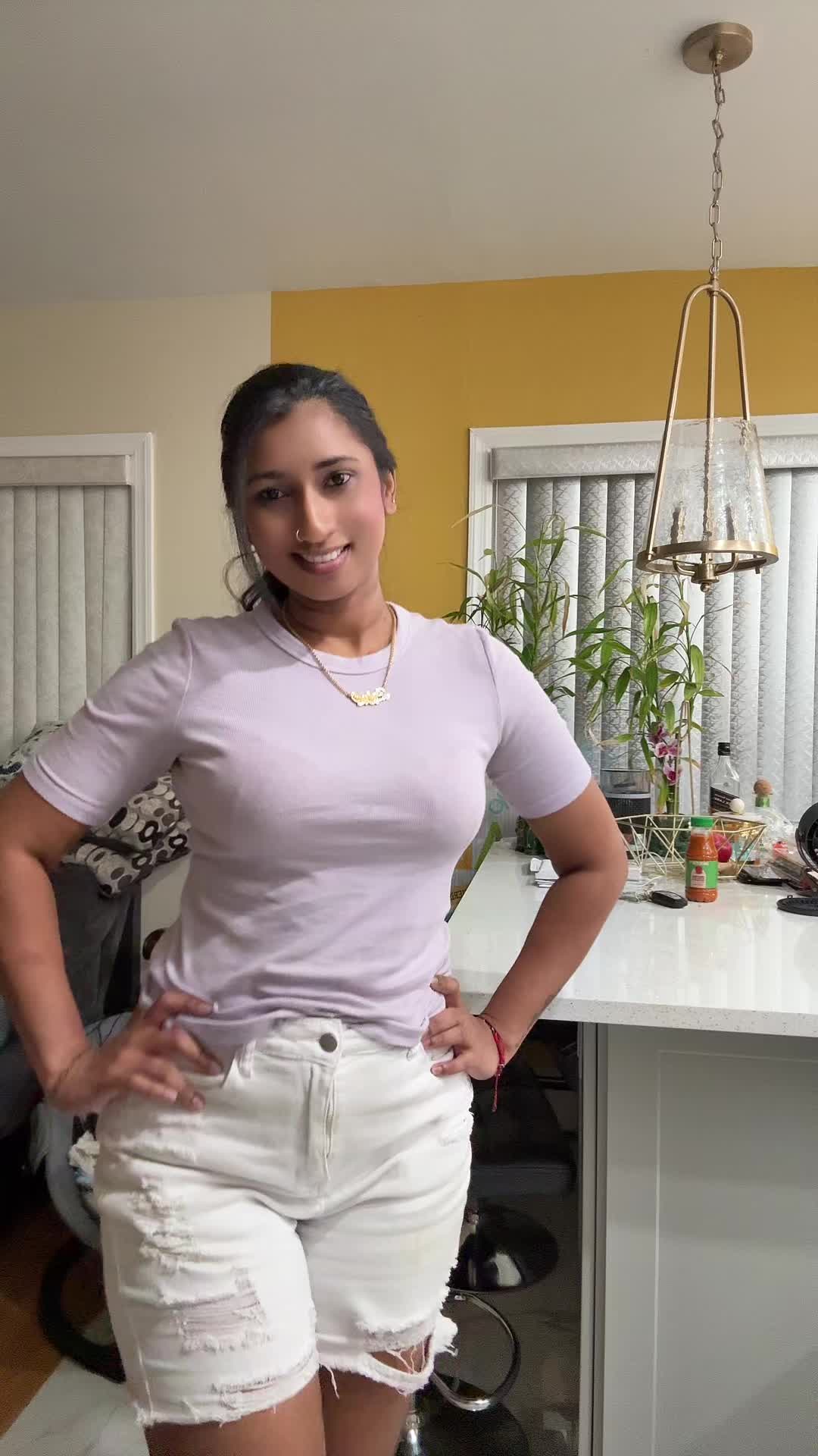@Priya ✨🧿
