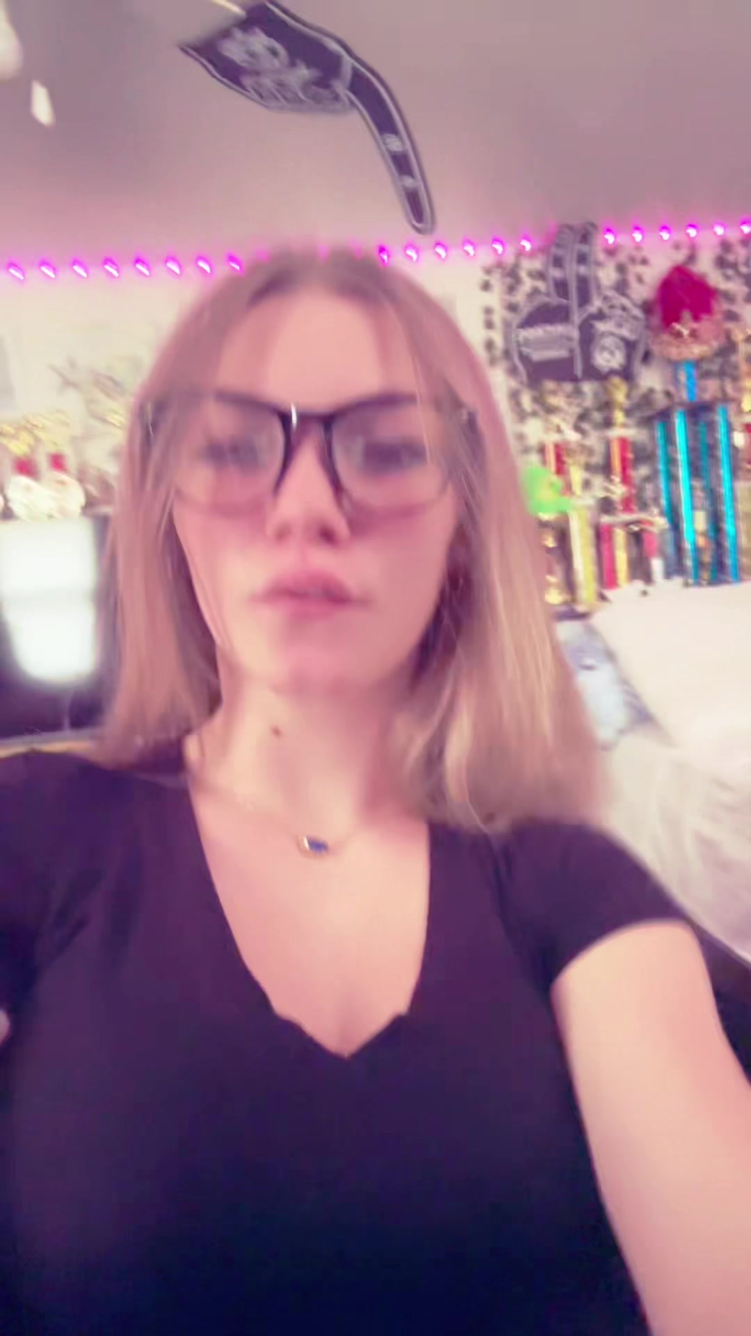 @liv.luvs.you๐