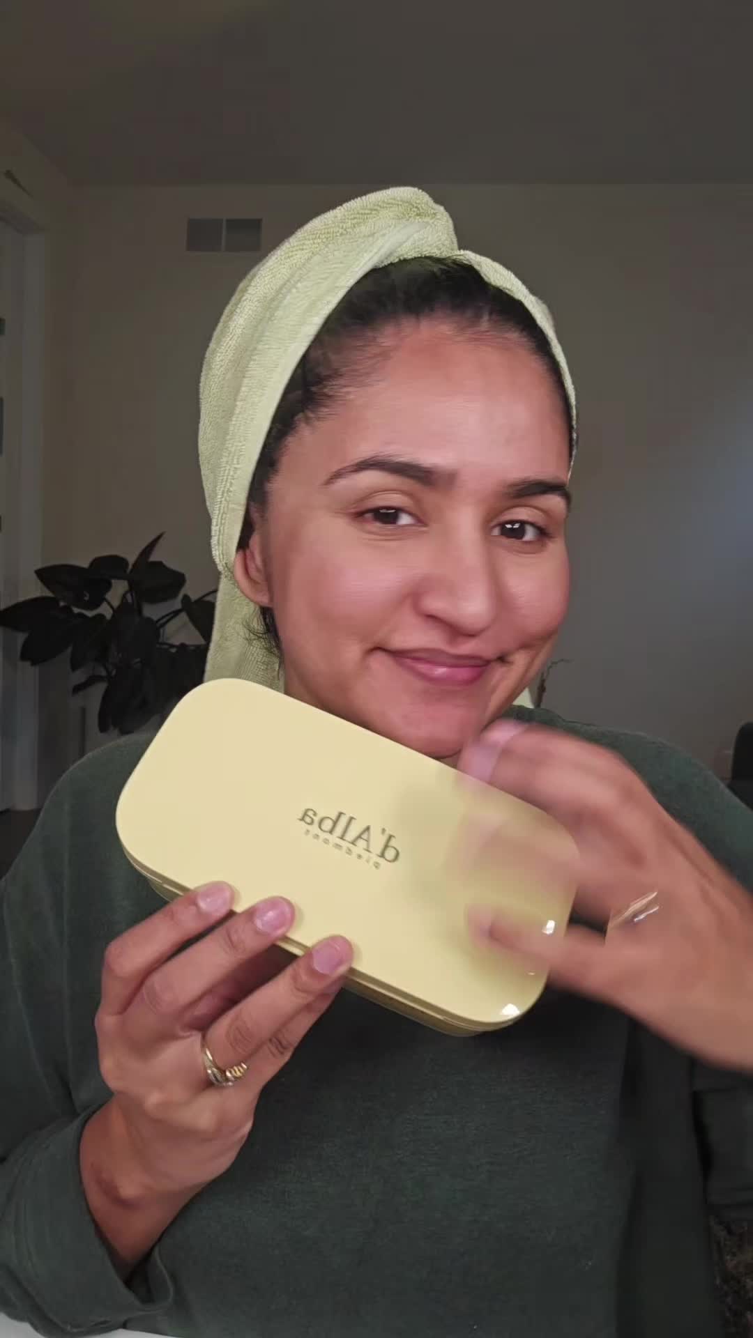 @MakeupWithJas