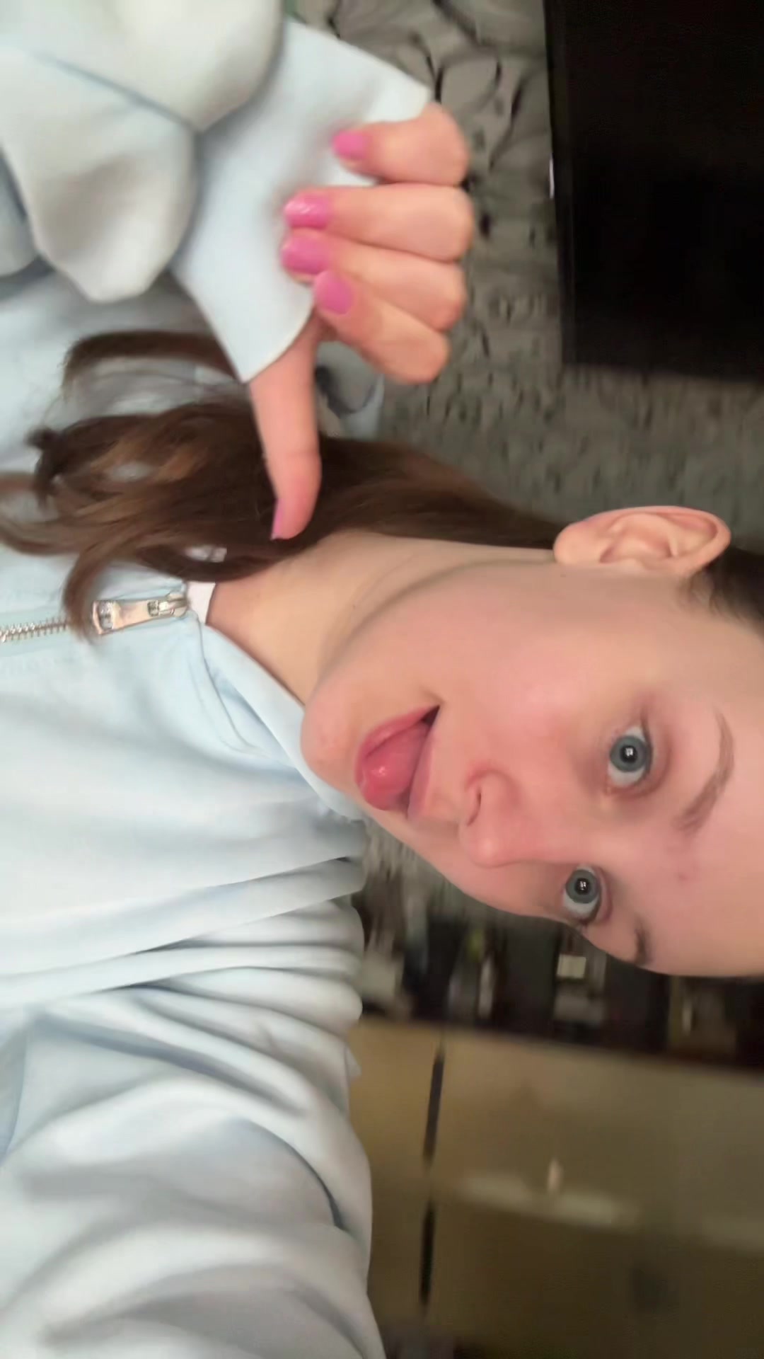 @лютик@(!)