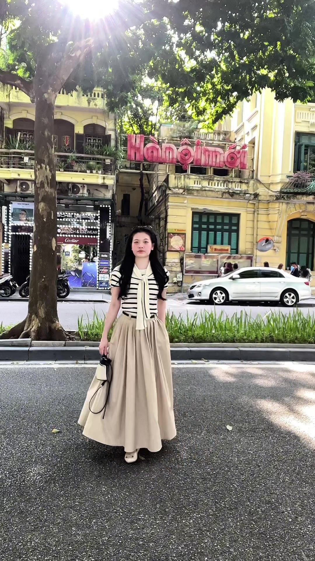 @Hằng t&uacute;n 👻