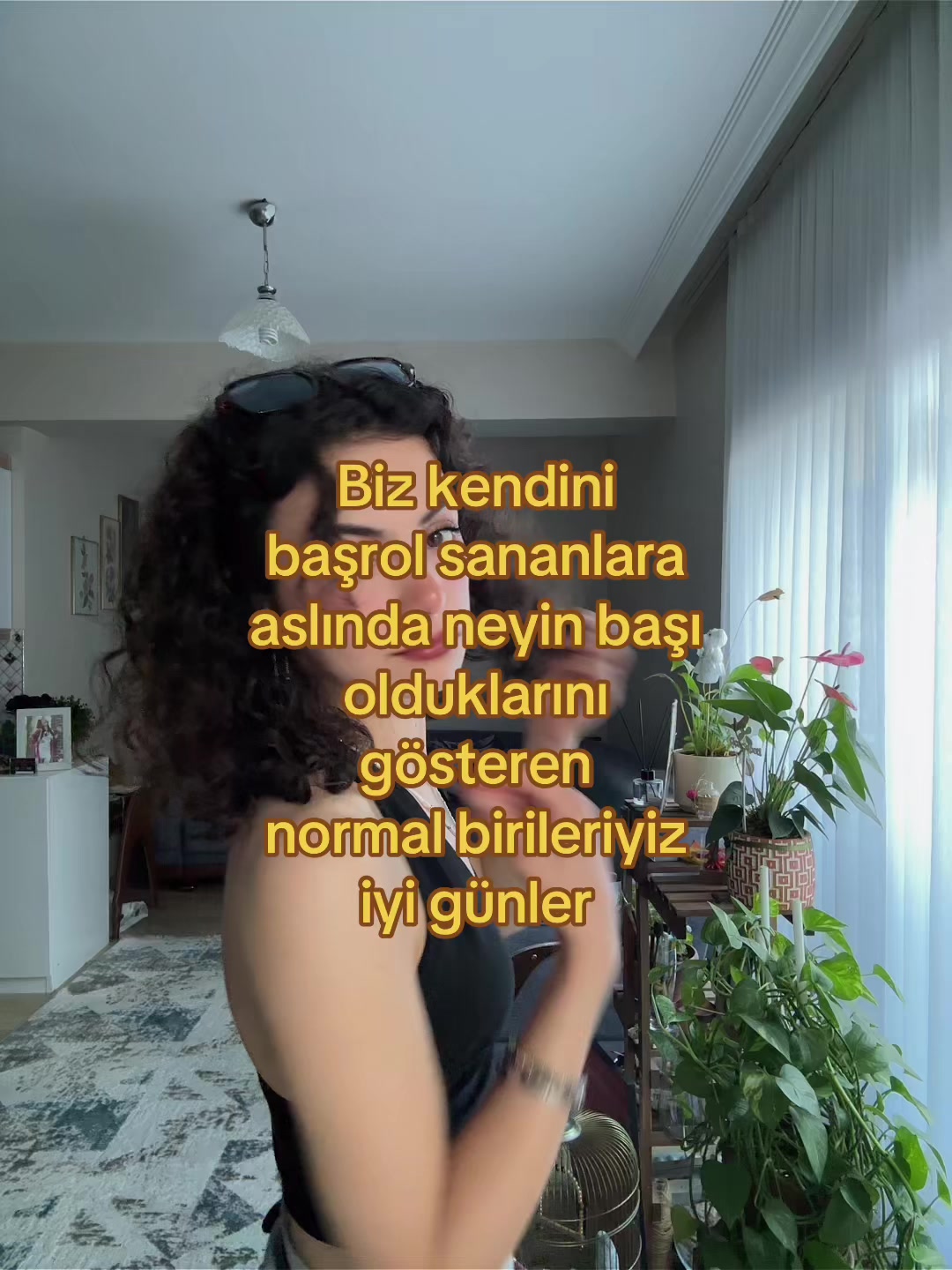 @Տҽղɑ🎀