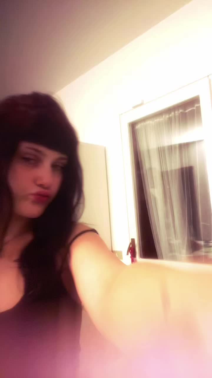 @fefè😵💫
