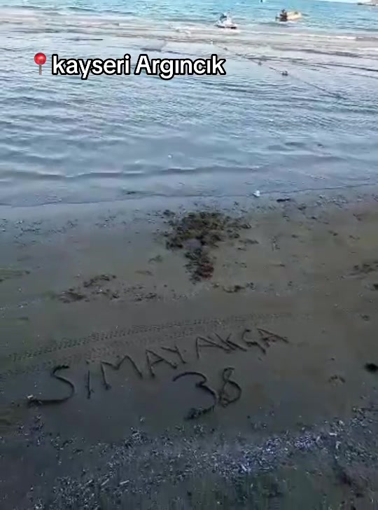 @SİMAY AK&Ccedil;A🦄
