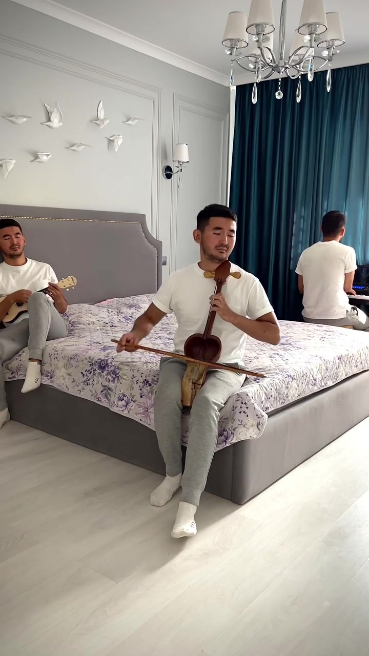 @Адлет Азбаев